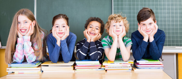 Schule, Schler,Bcher Tafel