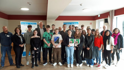 Teilnehmende erhalten Sozialführerschein im Schulzentrum Walbach. (Foto: OBK)