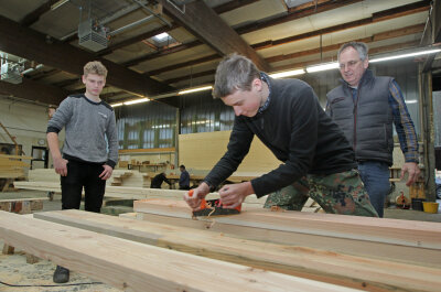 Hobeln Zimmerei Berufsfelderkundung